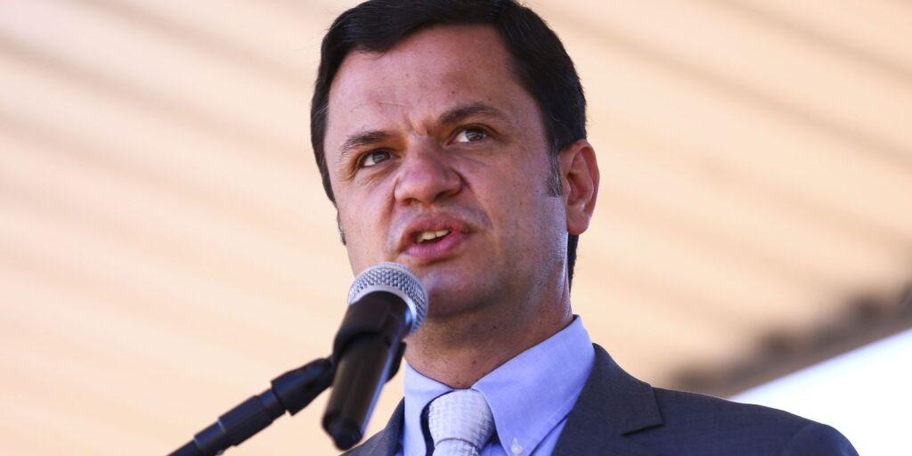 Ministro defende repressão 