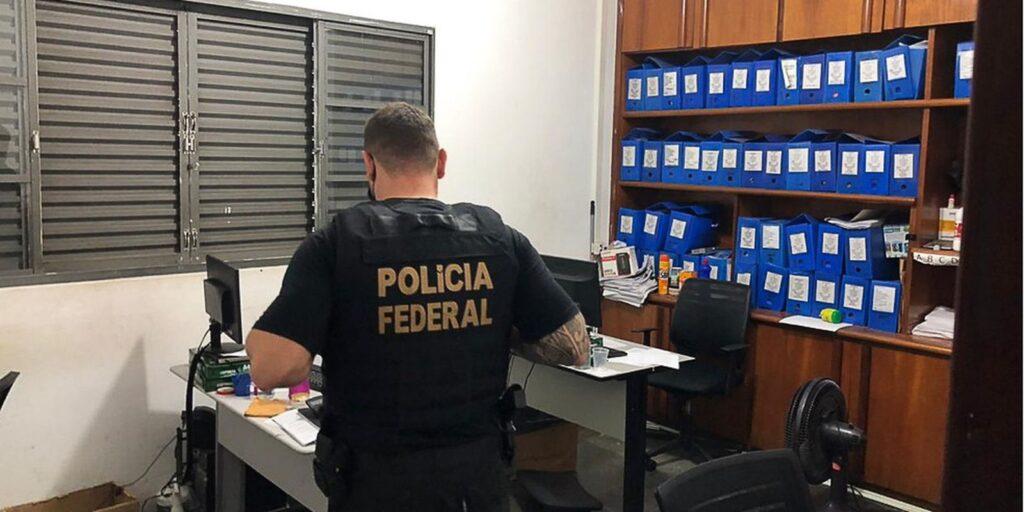 Operação da PF combate fraudes contra benefícios emergenciais