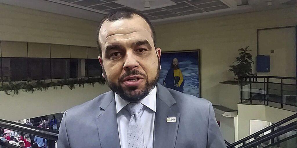 Ouvidor-Geral da União explica papel das ouvidorias 