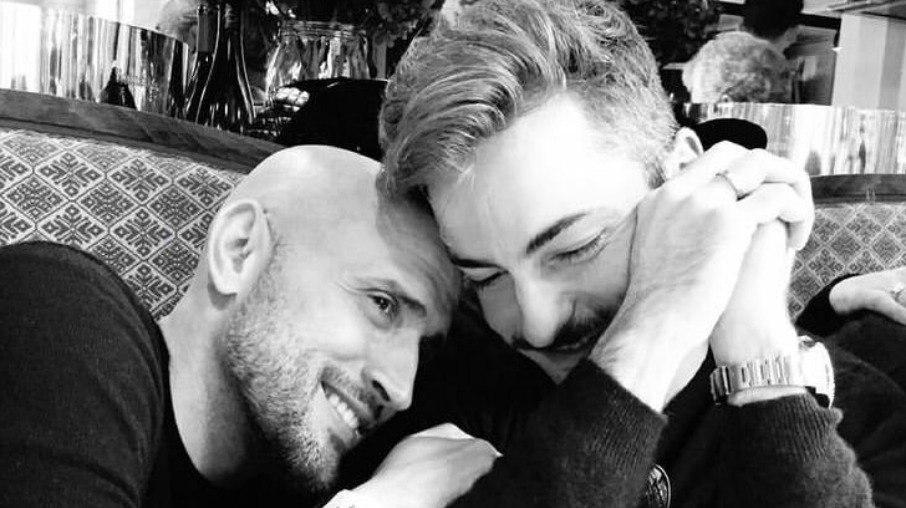 Viúvo faz homenagem para Paulo Gustavo no Dia do Orgulho LGBTQIA+