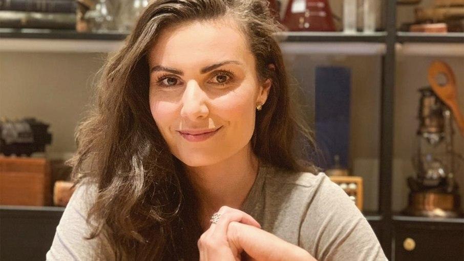 Apresentadora explica demissão após homofobia de Sikêra Jr: 