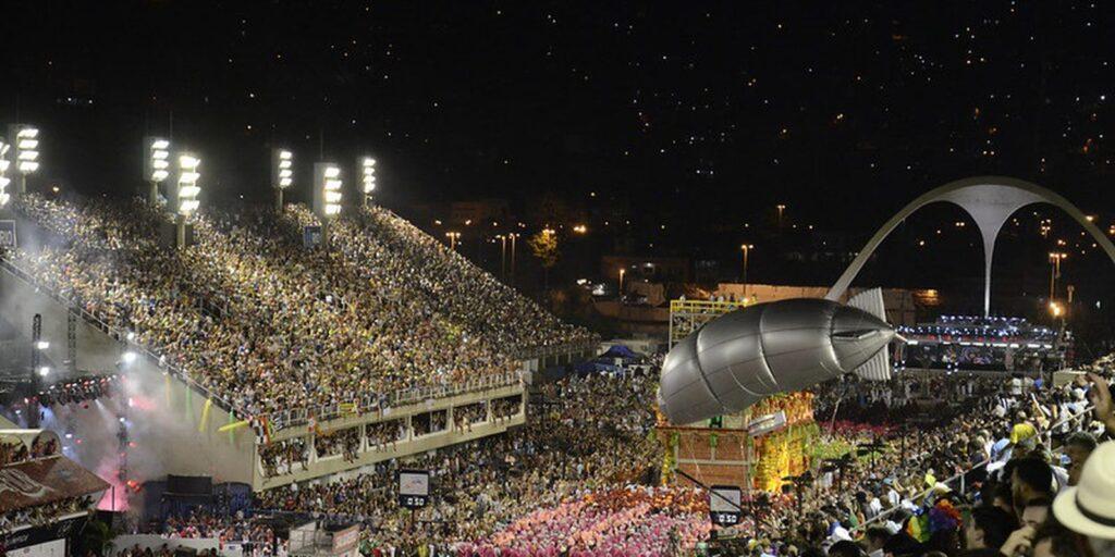 Escolas de samba do Rio assinam contrato para 4 carnavais até 2025