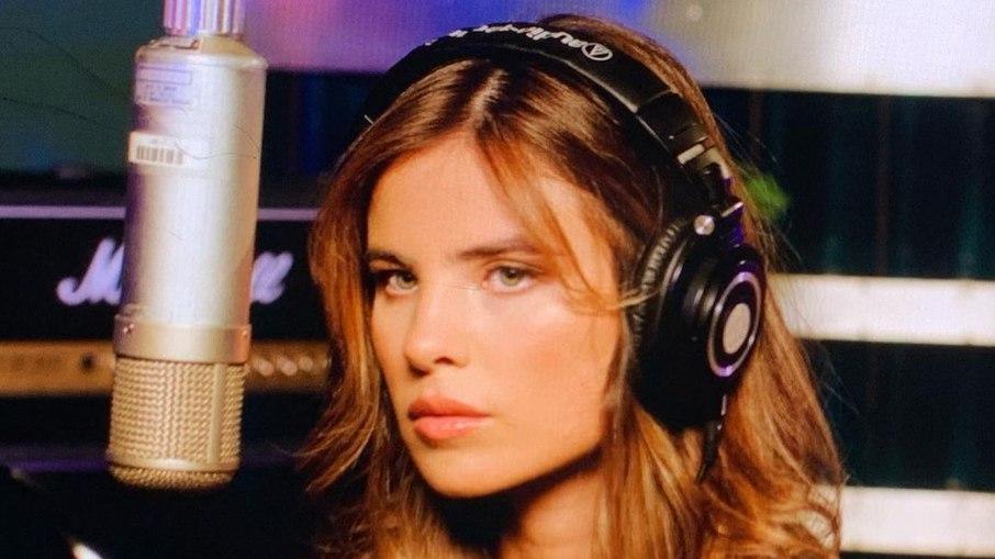 Giulia Be comenta apresentação no Encontro: 