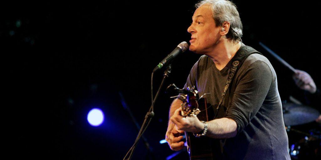 Hoje é dia: Toquinho completa 75 anos; assista e ouça mais do músico