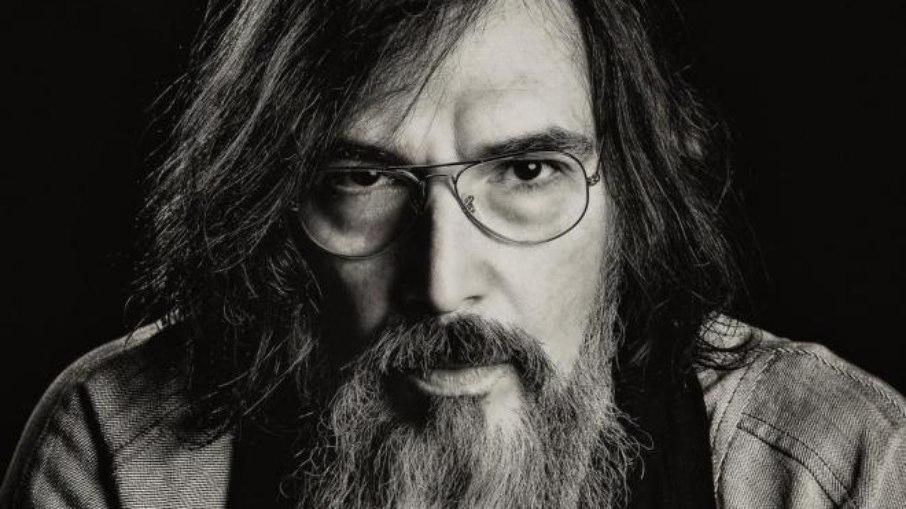 Lobão diz que ser contra Bolsonaro é 