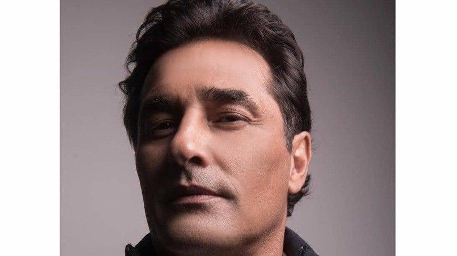 Luciano Szafir está 