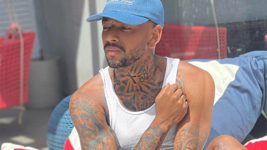 Nego do Borel é indiciado por agressão após polícia concluir inquérito