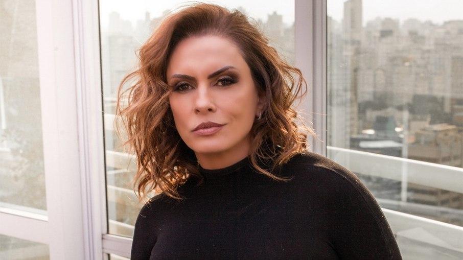 Nubia Oliiver sobre acusação de aliciar mulheres: 