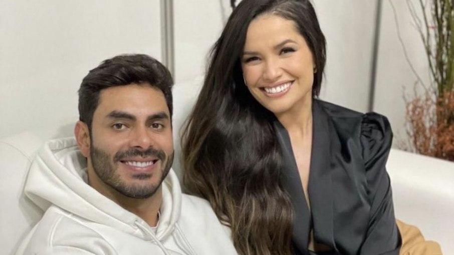 Rodolffo dá basta em fãs que o shippam com Juliette, Sarah e Rafa Kalimann