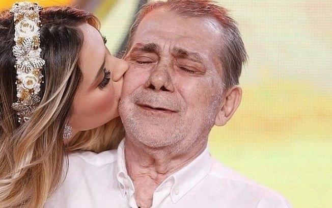 Virgínia Fonseca se emociona ao falar da internação do pai