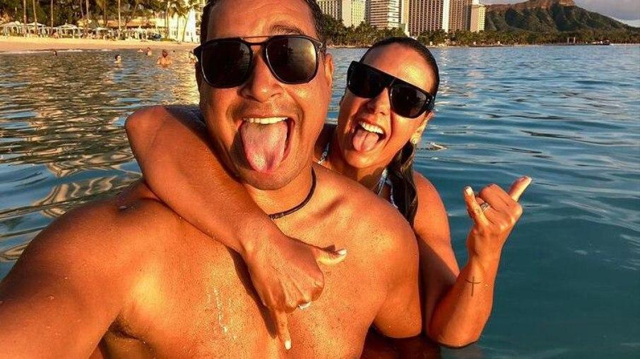 Xanddy debocha de seguidor apaixonado por Carla Perez: 