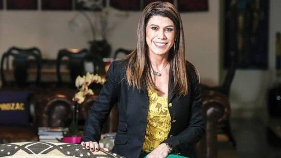 Após luta contra doença rara, morre Alicinha Cavalcanti, promoter de famosos