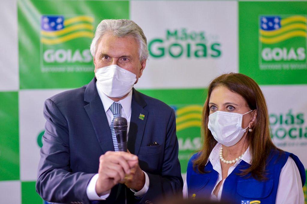 Caiado lança Mães de Goiás, programa de transferência de renda que destinará R$ 250 mensais a 100 mil famílias
