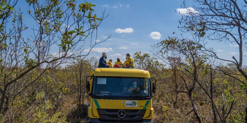 Caminhões bombeiros vão combater incêndios em unidades de conservação