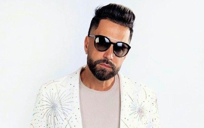 Cantor Latino é criticado na web após falar sobre autismo