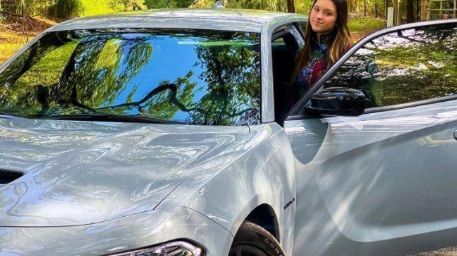 Filha de Gugu não ganhou uma Porsche, mas tem um carro que custa R$ 420 mil