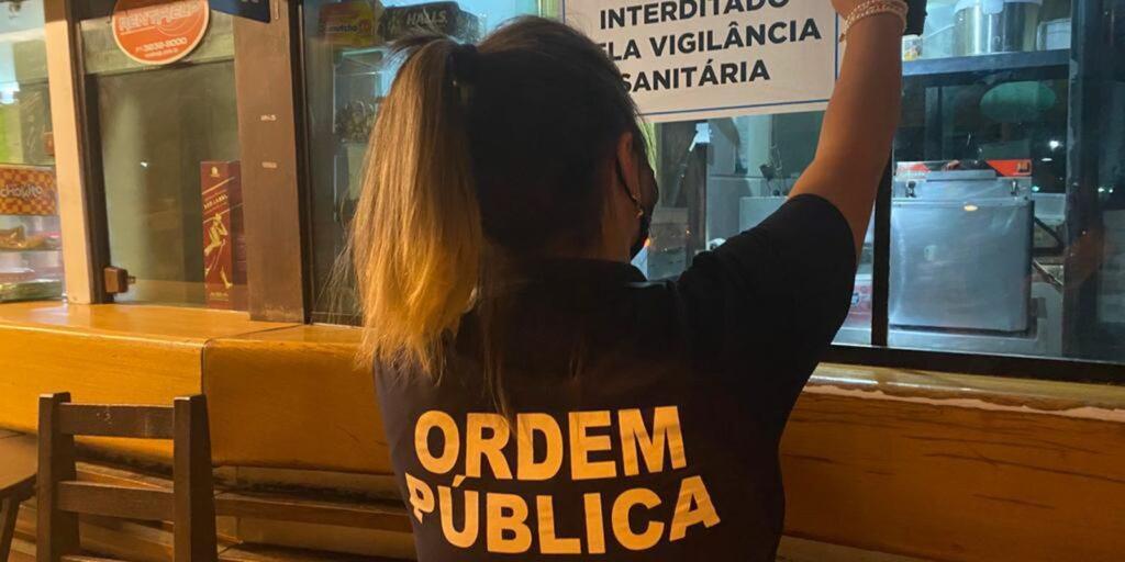 Fiscais encerram festa com 2 mil pessoas na zona sul do Rio