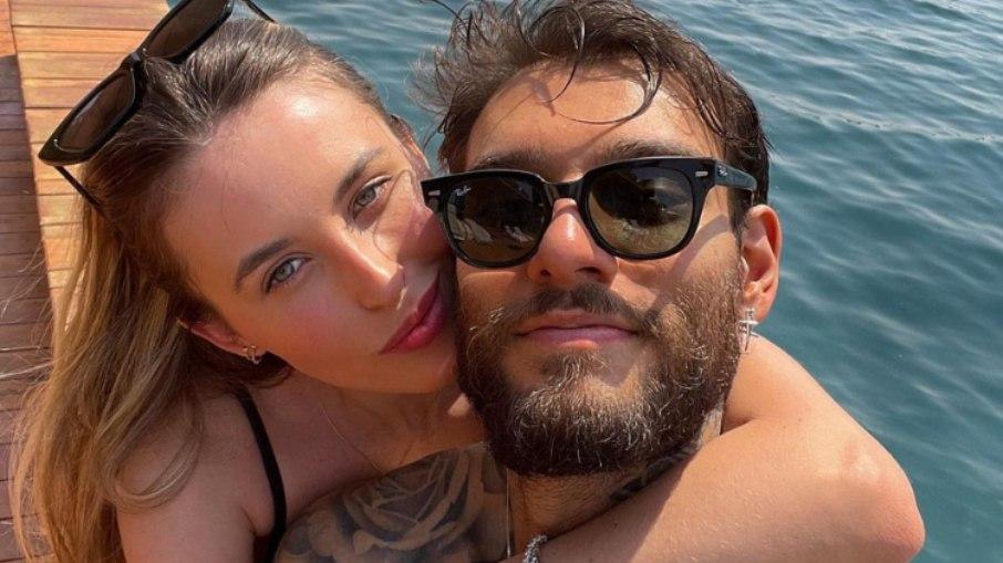 Lucas Lucco completa um ano de casado e celebra: 'Grato demais'