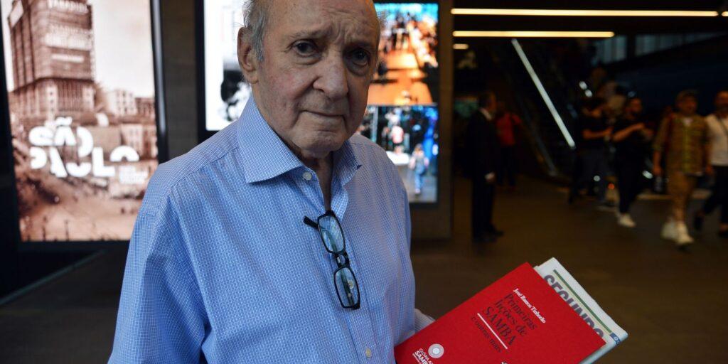 Morre o jornalista e crítico musical José Ramos Tinhorão