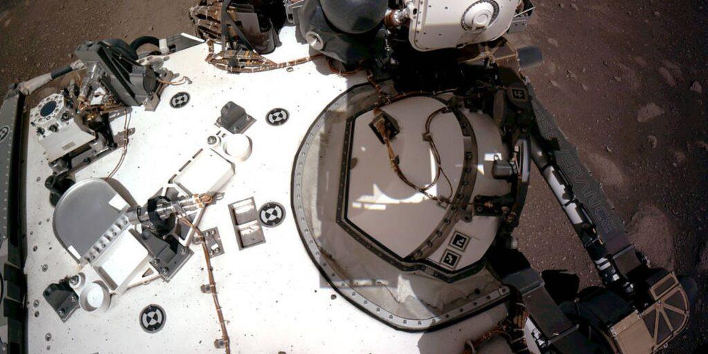 Perseverance perfura solo de Marte em busca de amostras