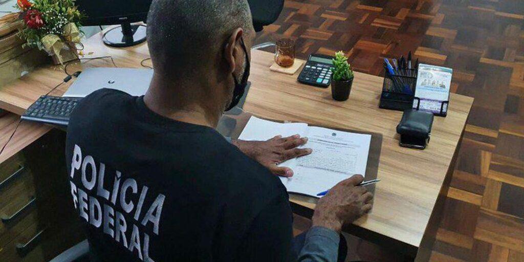 Polícia Federal faz operação contra fraudes com criptomoedas