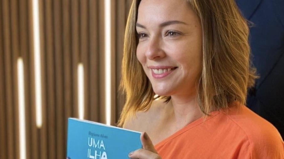 Regiane Alves transforma filhos em protagonistas de livro infantil; saiba aqui!