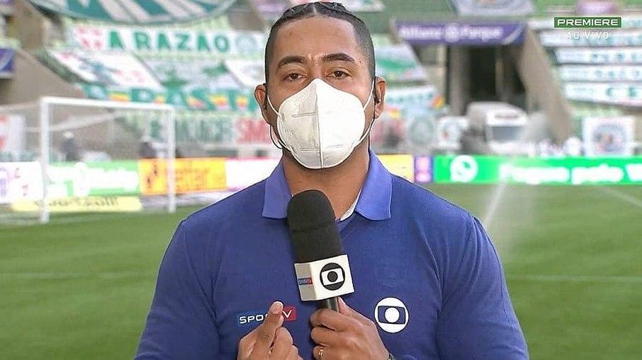 Repórter da Globo Luiz Teixeira relata racismo cobrindo jogos de futebol