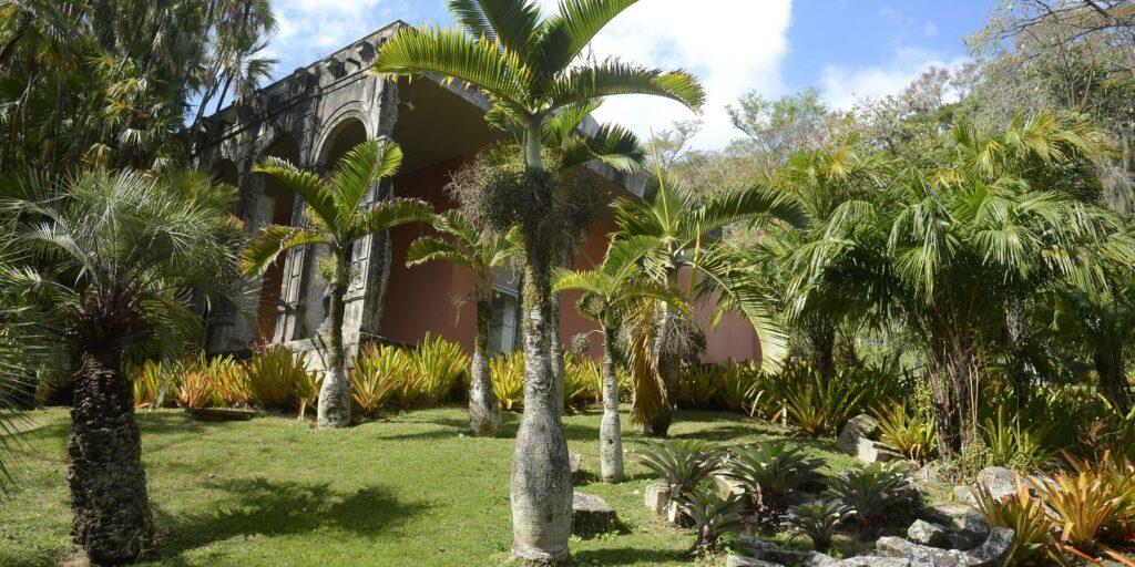 Rio: ministro do Turismo faz visita técnica ao Sítio Burle Marx