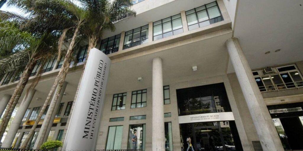 Rio: oito pessoas são presas por fraudes no município de Carmo