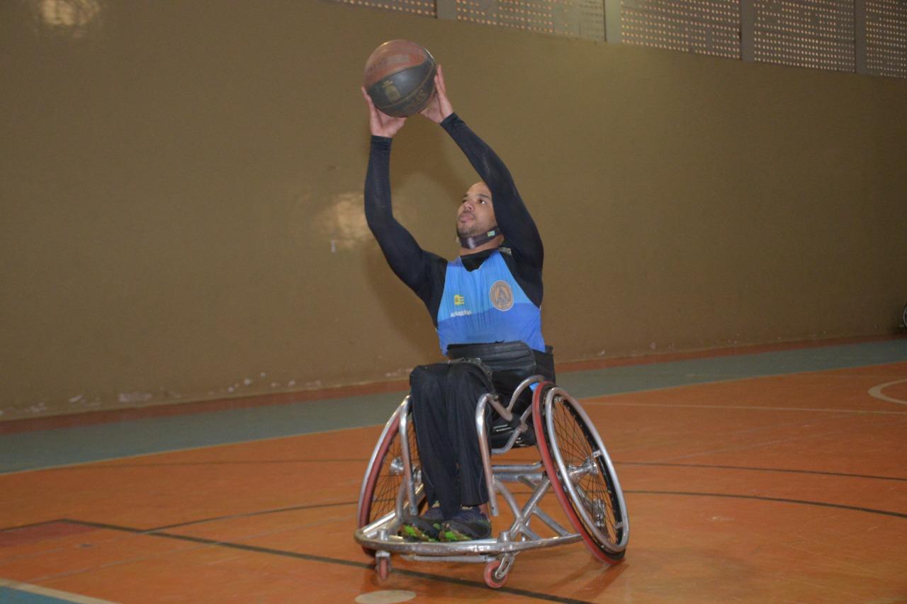 Time aparecidense se prepara para o Campeonato Brasileiro de Basquete em Cadeira de Rodas