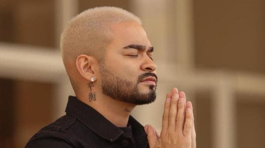 Yudi está estudando para ser pastor: 