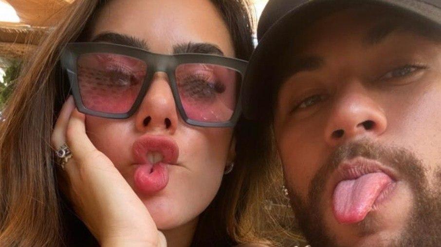 Affair de Neymar rebate críticas e revela desejo de ser mãe: 
