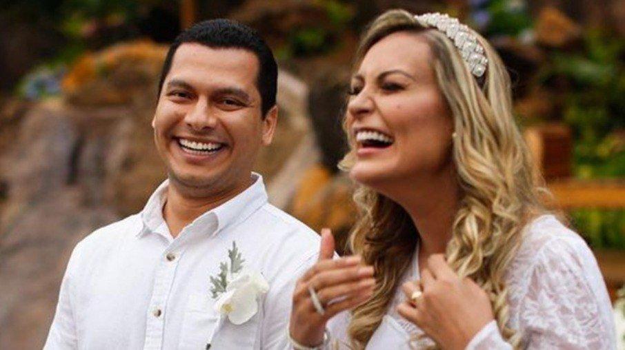 Andressa Urach se divorcia de Thiago Lopes