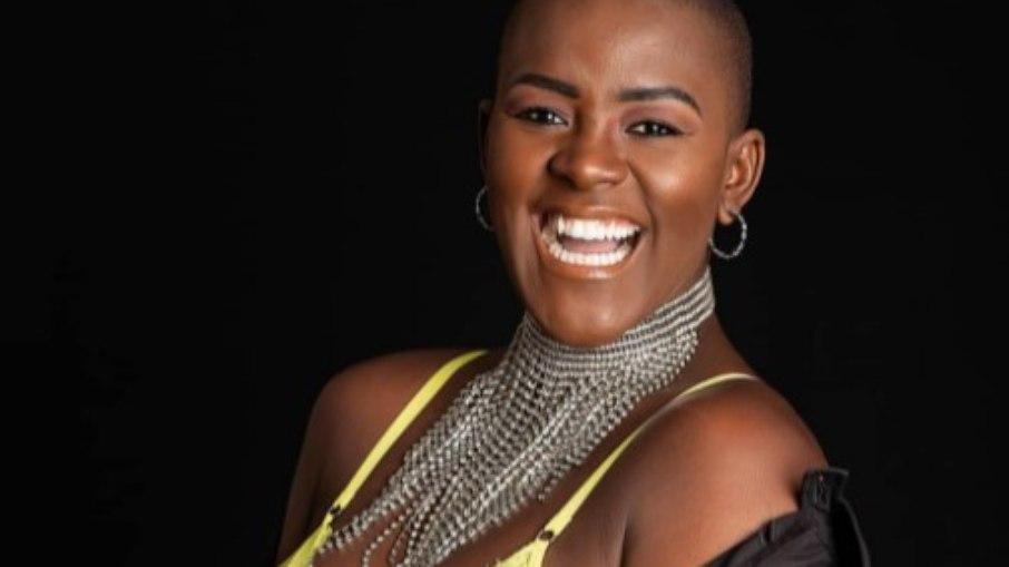 Angélica diz que negou convite para 