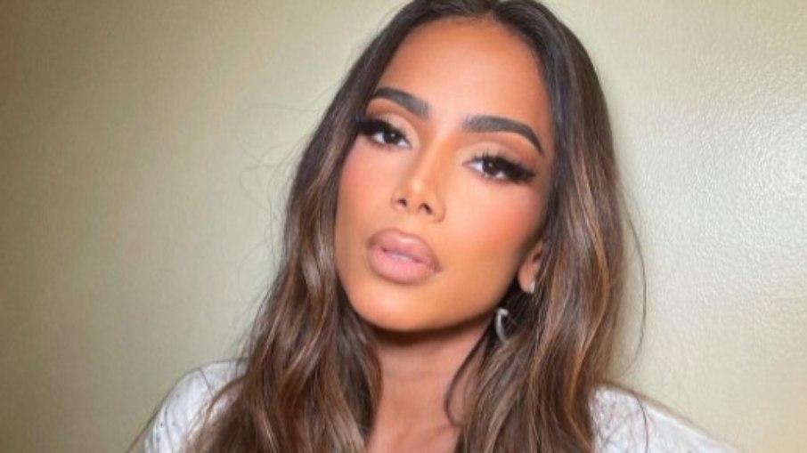 Anitta estará no MET Gala em mesa comprada por empresário brasileiro