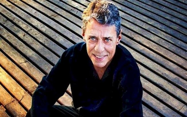 Chico Buarque anuncia livro 