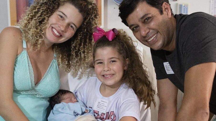 Debby Lagranha fala sobre os primeiros dias do seu segundo filho: 