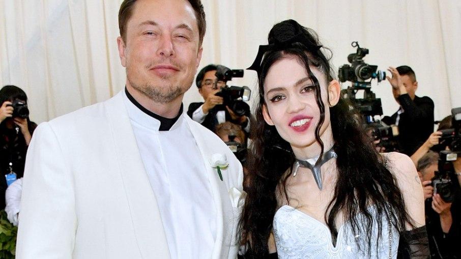 Elon Musk e Grimes se separam após 3 anos juntos, diz site