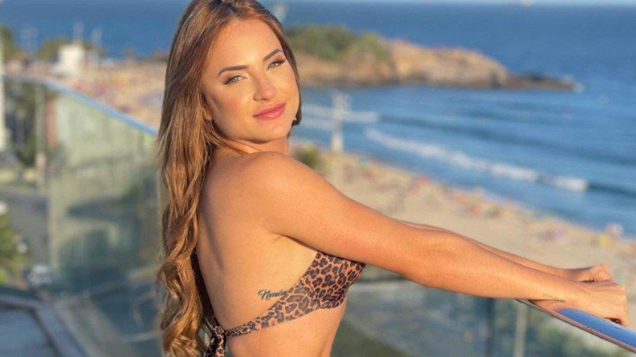Gabi Martins aposta em biquíni de R$ 2,9 mil nas Maldivas