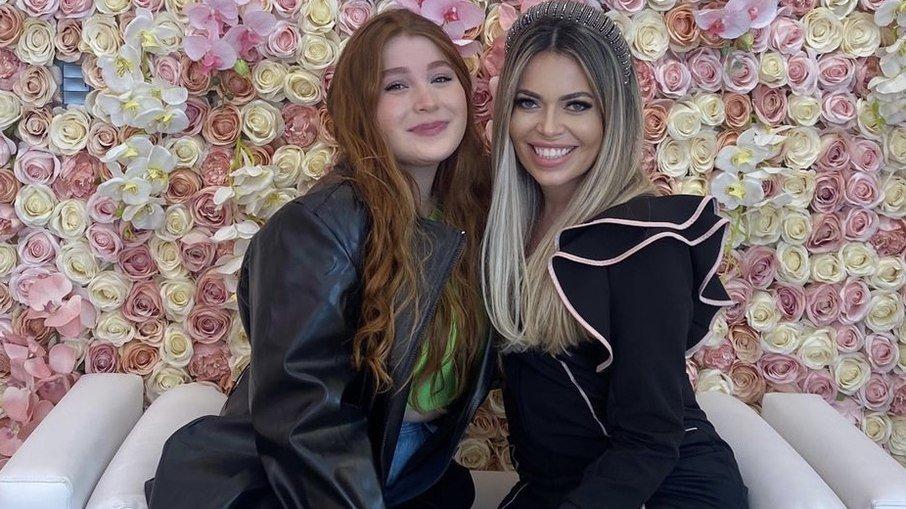 Giu Garcia e Stefany Vaz deixam a pinça de lado e aderem à sobrancelha natural