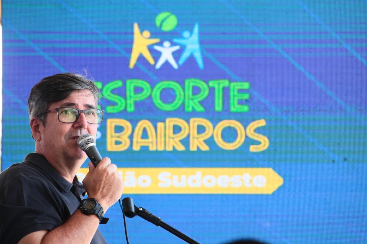 secret&aacute;rio municipal dos Esportes, &Aacute;lvaro Alexandre