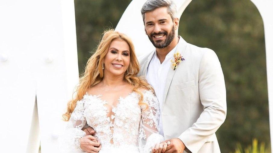 Joelma nega namoro com fazendeiro: 
