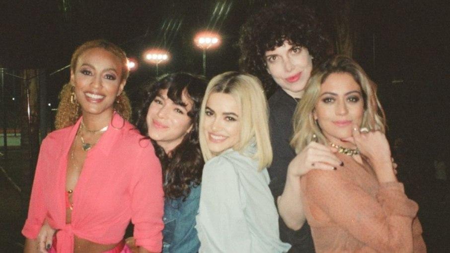 'Maldivas': Manu Gavassi anuncia fim das gravações: 'Ciclo intenso'