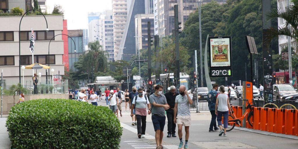Número de paulistanos que se deslocam a pé subiu durante a pandemia