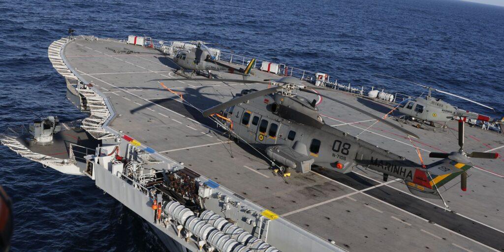 Operação aeronaval reúne 830 militares das três Forças no Rio