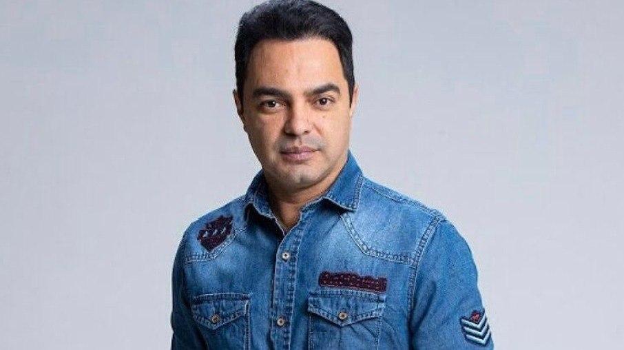 Possível reserva de 'A Fazenda 13', irmão de Zezé Di Camargo volta para casa