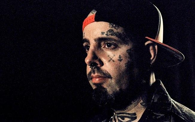 Tico Santa Cruz acusa Jair Bolsonaro de forjar atentado