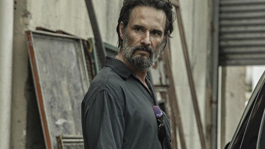 7 Prisioneiros, estrelado por Rodrigo Santoro, estreia semana que vem na Netflix