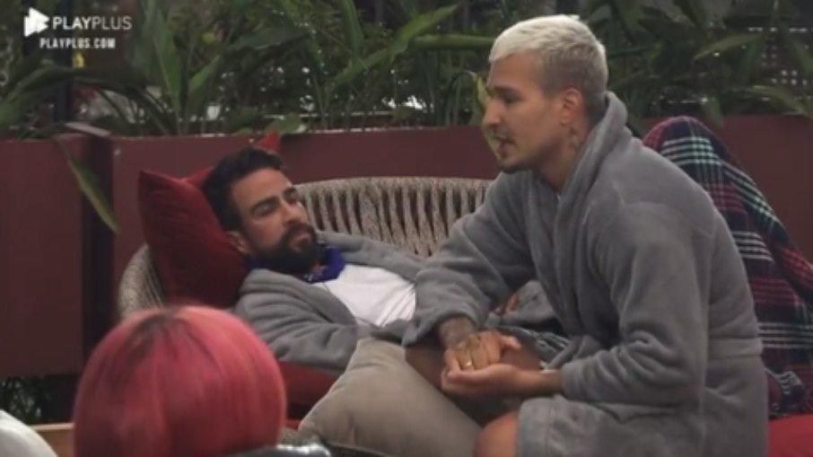 'A Fazenda 13': MC Gui revela que pensou em quebrar os braços de Rico Melquíades