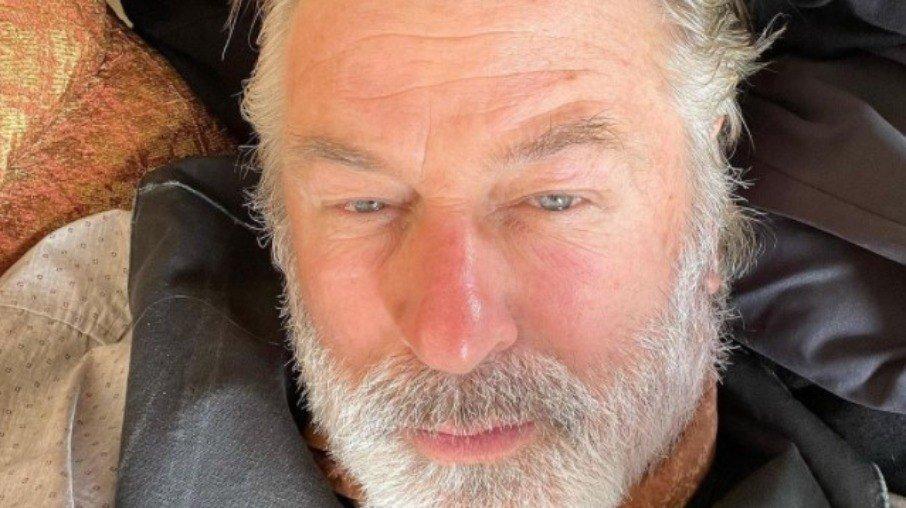 Em post antigo, Alec Baldwin fala sobre matar alguém acidentalmente